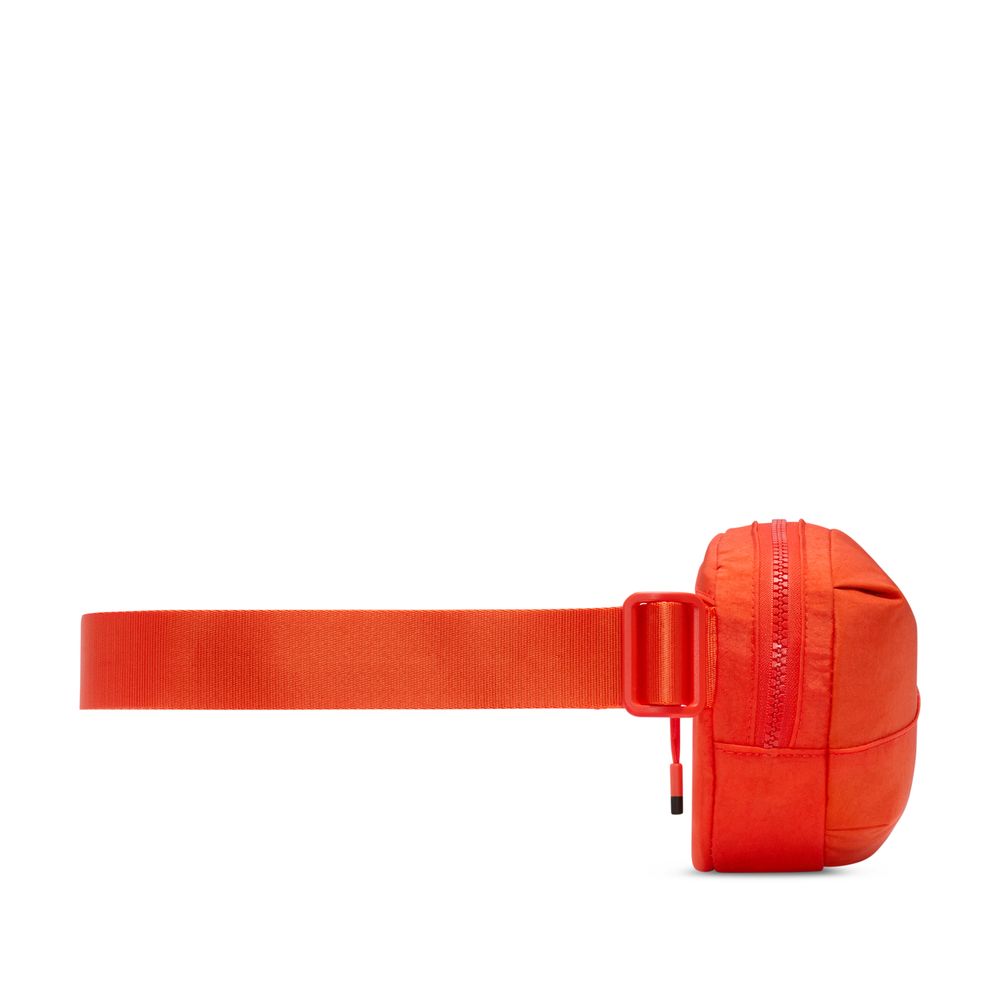 artifactId:6b0f67af-1098-42a7-841d-a663874544b5