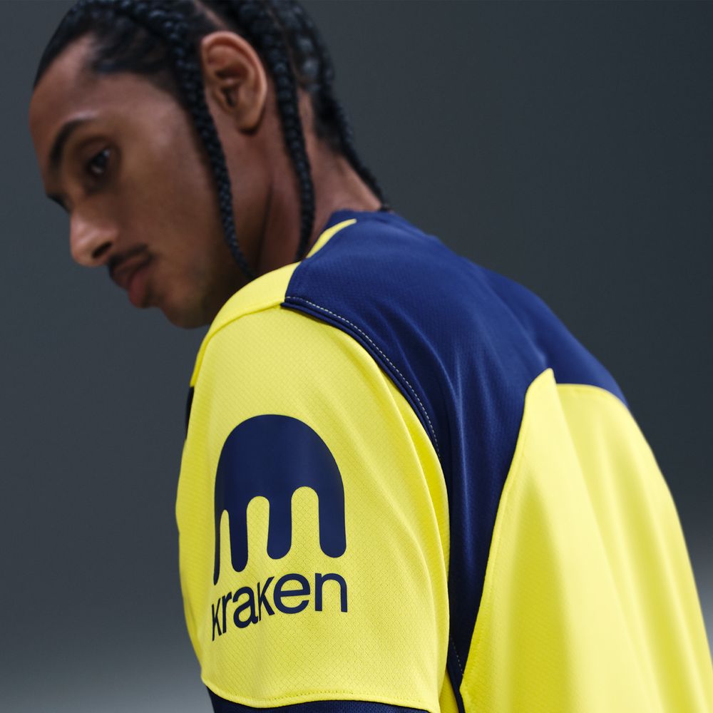 artifactId:fc5f8fb5-06e2-401b-a2e6-7454da4ff49e