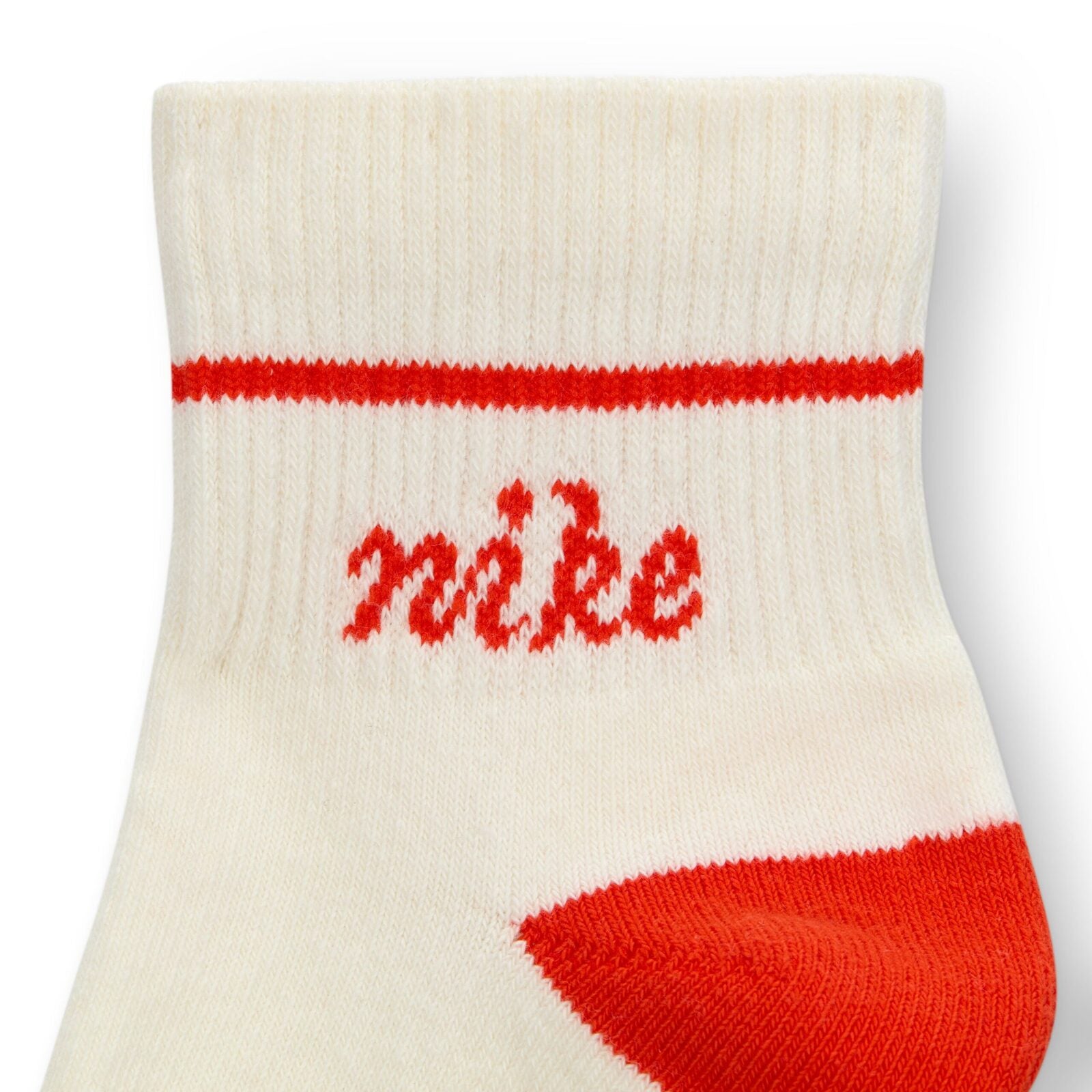 artifactId:3988f3f4-aab0-4650-9c55-fc28a4bca9ba