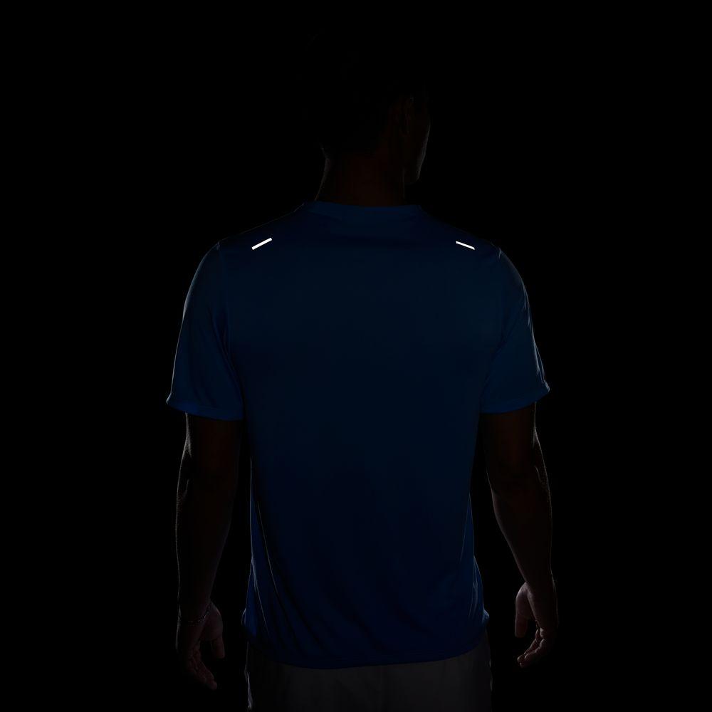 artifactId:6f950f39-f5f3-46c6-93c5-3186677405a7