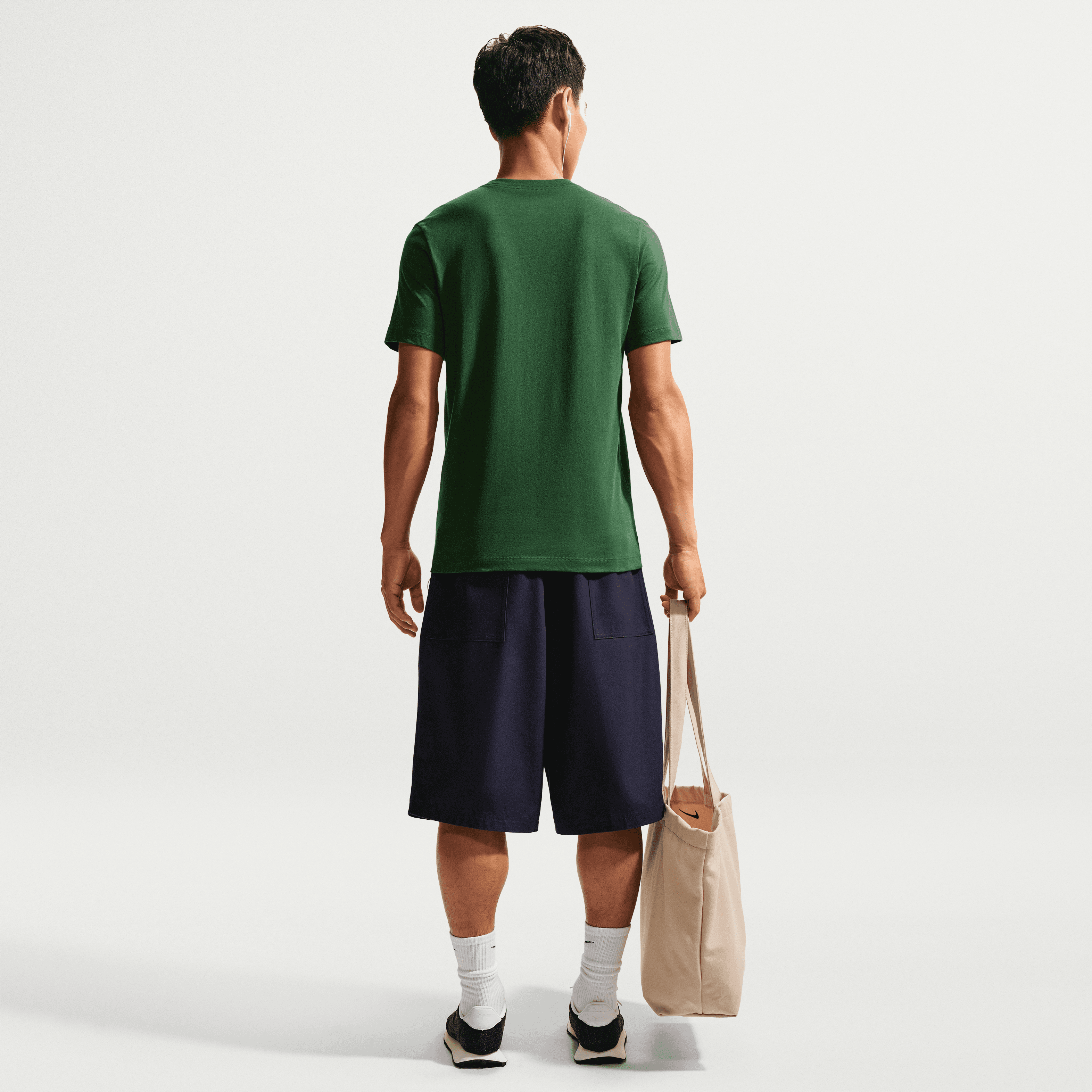 Nike Sportswear Club Men's T-Shirt