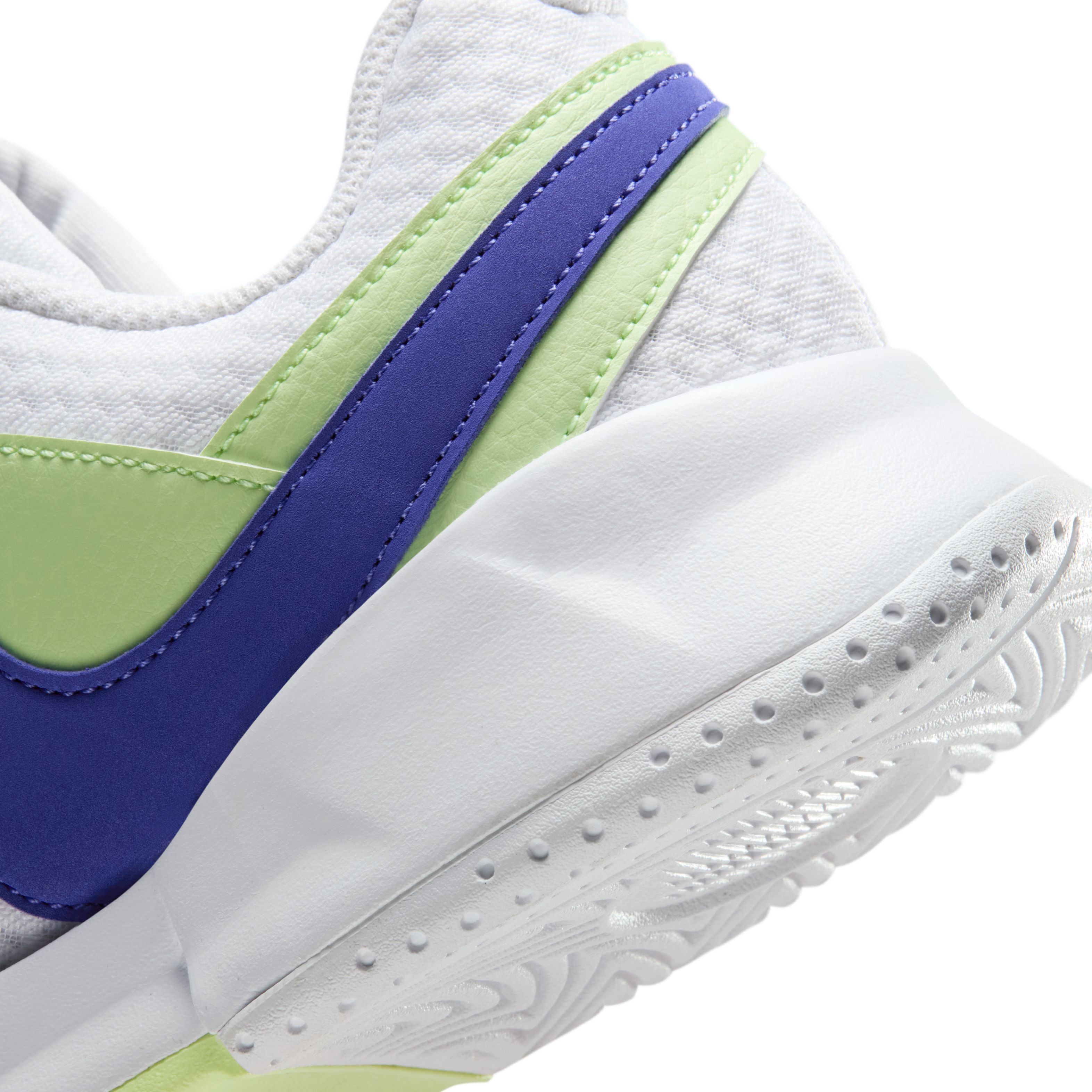 Nike Court Lite 4 Women's Tennis Shoes