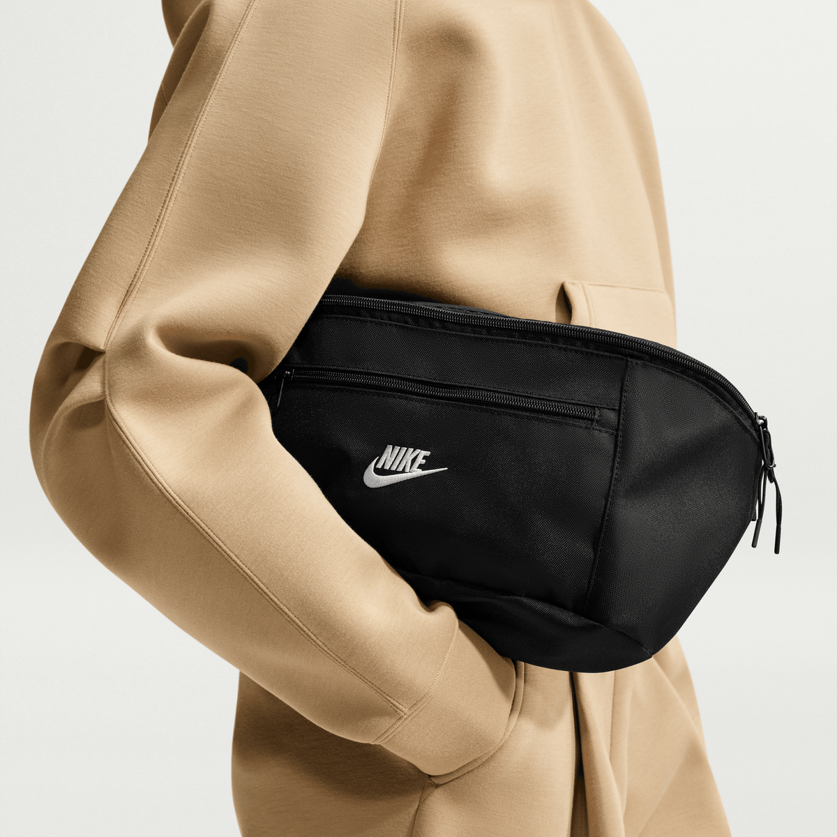 Nike Heritage 8L Waistpack