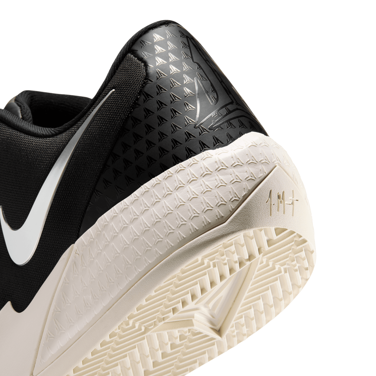 Nike Twelve Time EP Men's Basketball Shoes