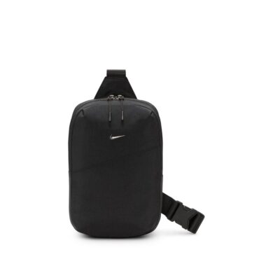 Nike Aura 5L Crossbody Bag
